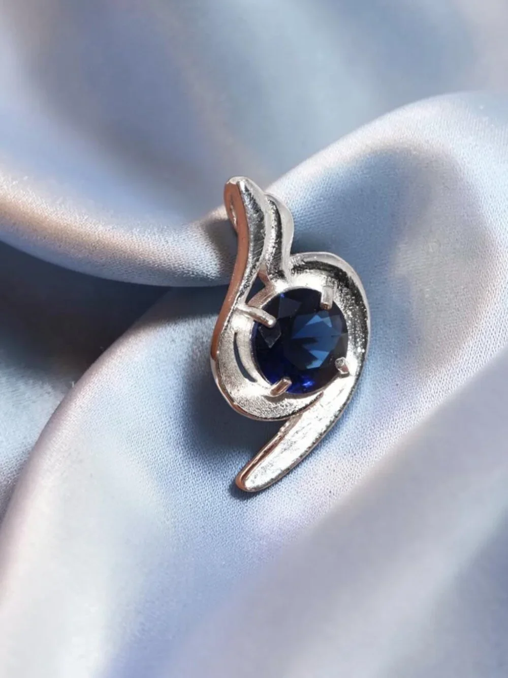 925 Silver Plated Blue Topaz Handmade Pendant Size 1.3